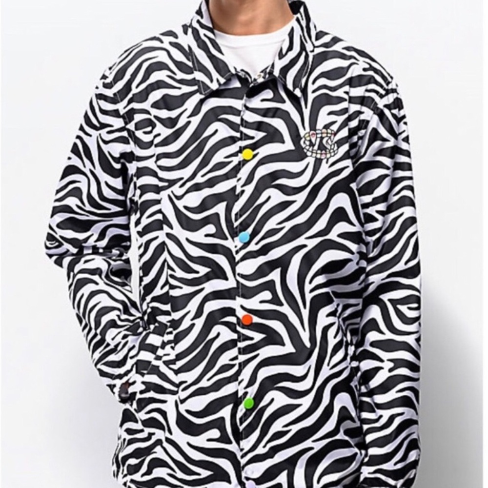 NWOT Zumiez Salem 7 Zebra Print Rainbow Button Lined Quality Windbreaker